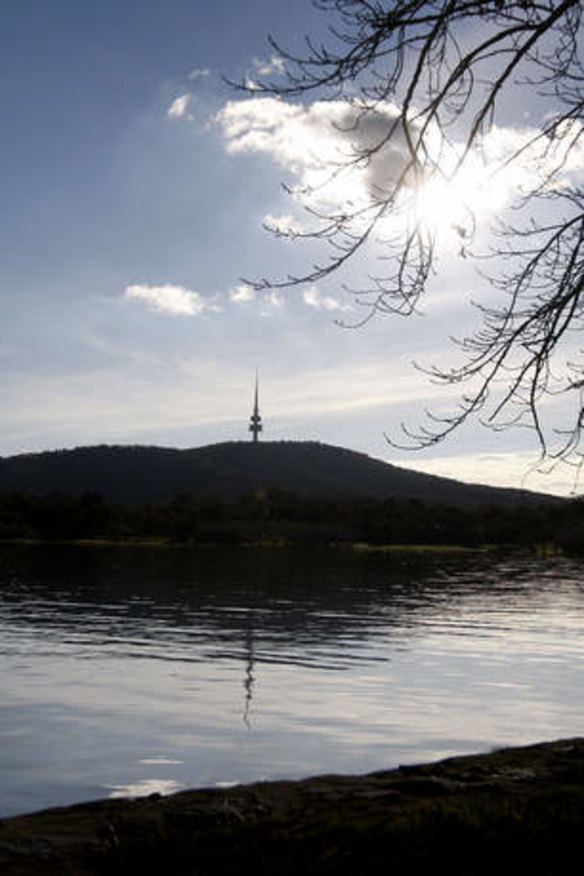Telstra Tower behind Lake Burley Griffin in Canberra.
