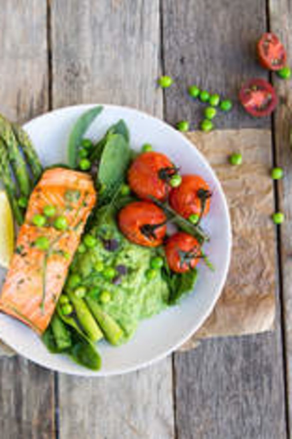 Fare from Eat Fit Food.