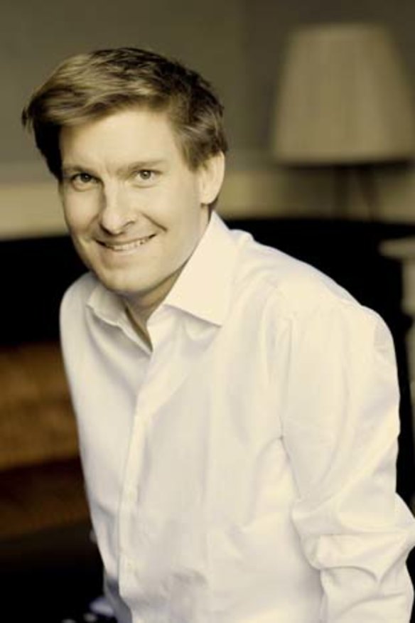 Modern Mozart ... Kristian Bezuidenhout.