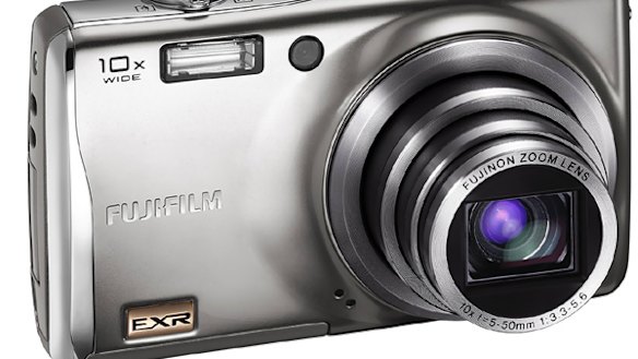 Review: Fuji Finepix F70EXR