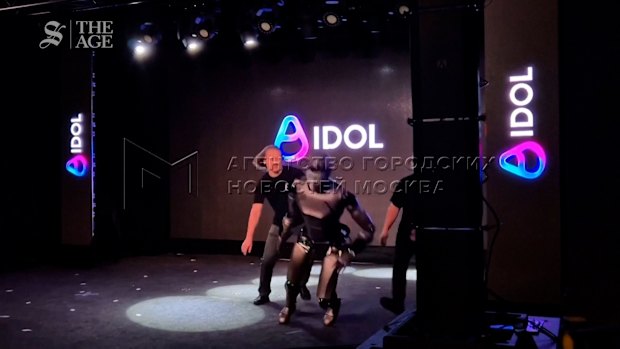 One of the first humanoid robots in Russia collapsed on stage as it was presented in Moscow on Tuesday. The anthropomorphic robot, known as AIDOL, fell soon after walking onto the stage and staff rushed to shield it from journalists and guests with black curtains.