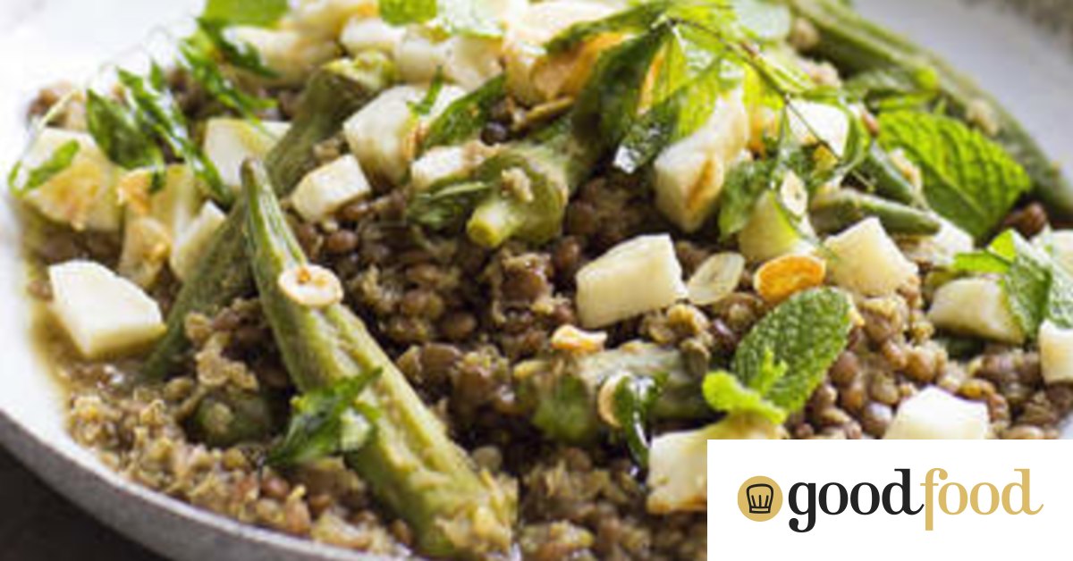 Red lentil dhal with curry leaves, mint and haloumi