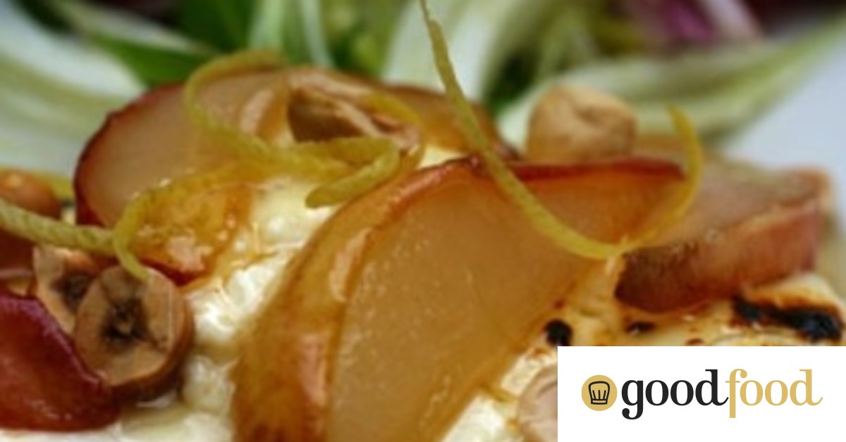 Grilled goats cheese with caramelised pears and hazelnuts