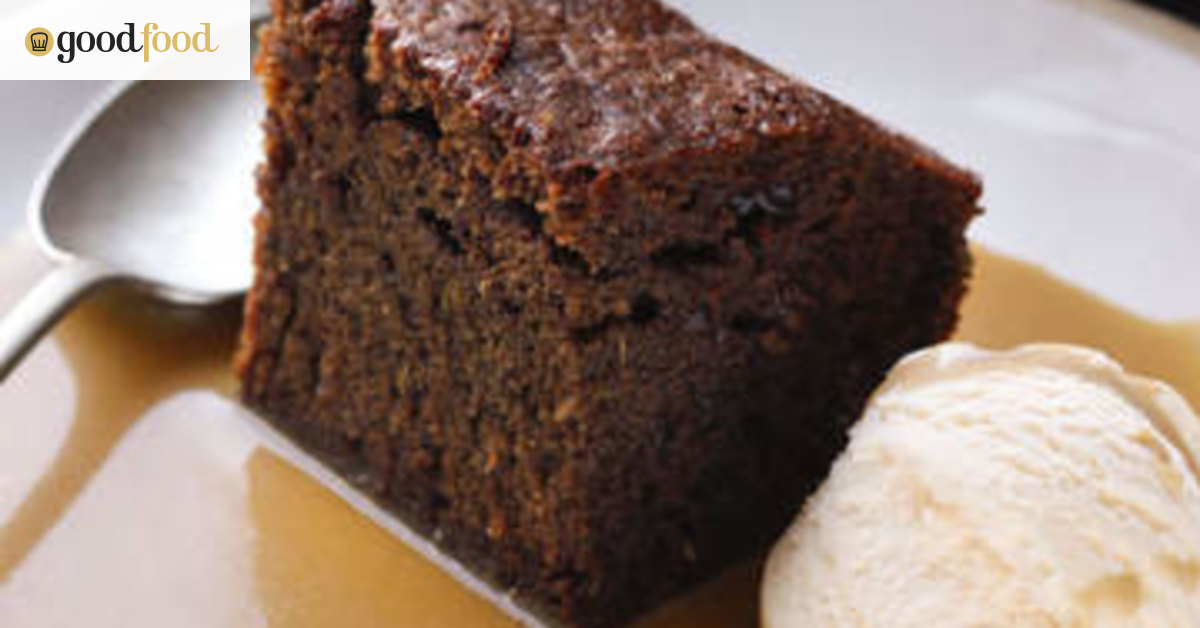 Sticky date pudding