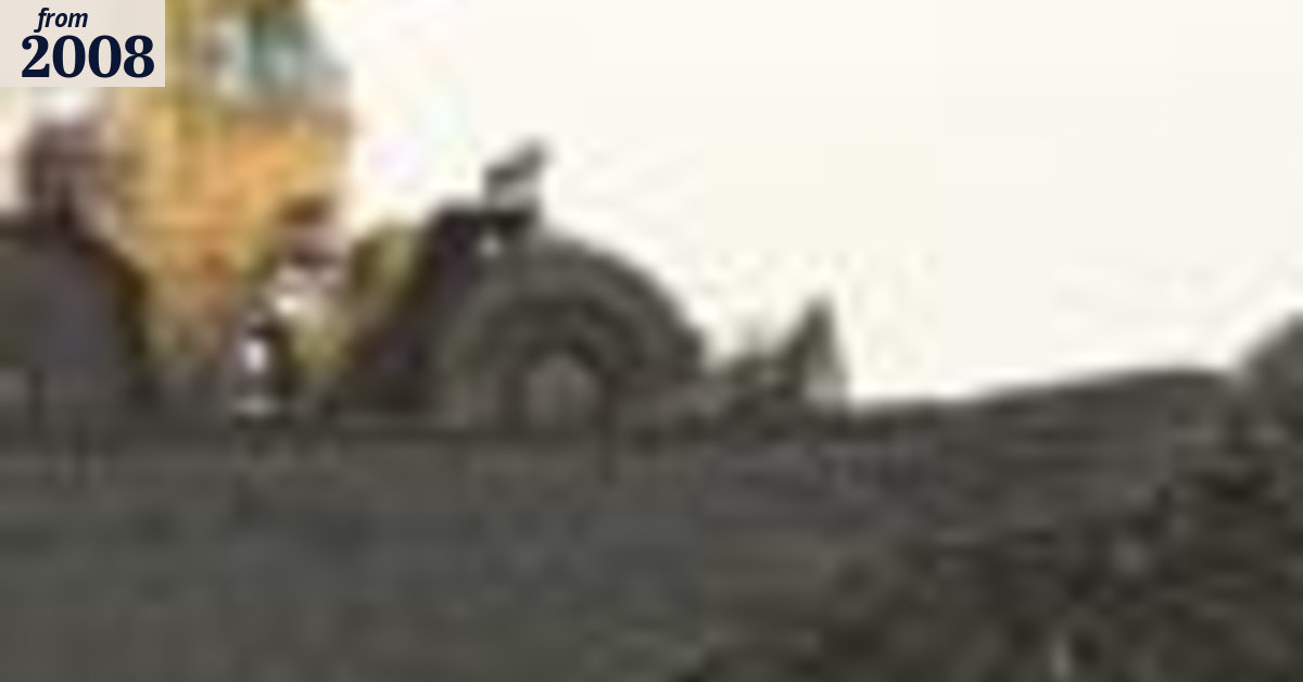 Chinese coal diggers break new ground