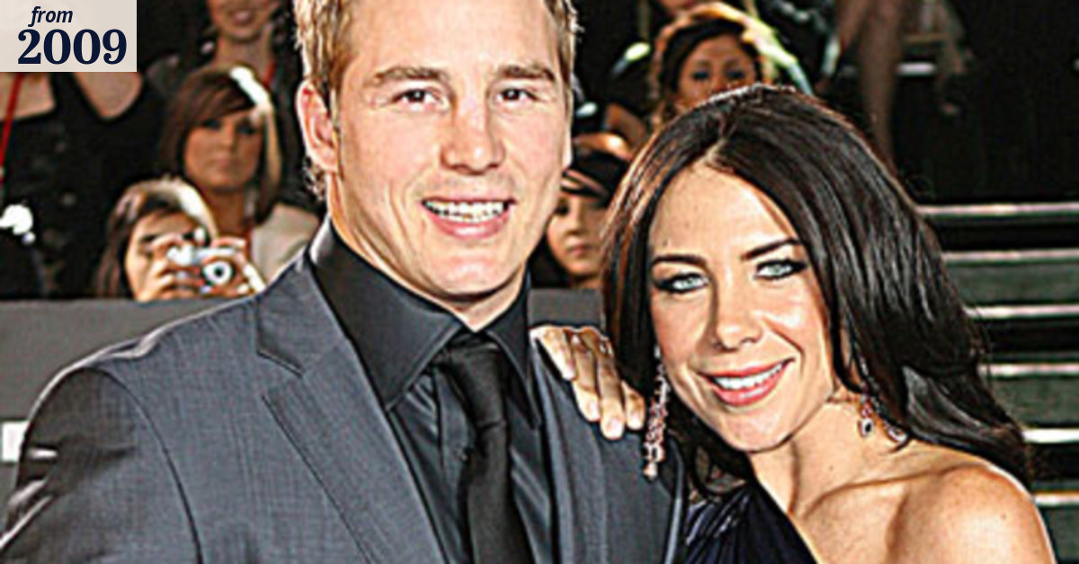 Kate Ritchie engaged to league player
