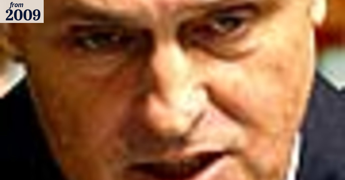 Rudd hit by car scandal