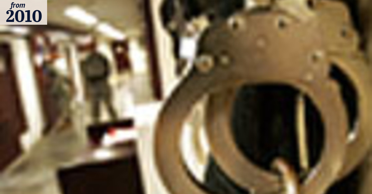 Police union pushes for handcuff changes