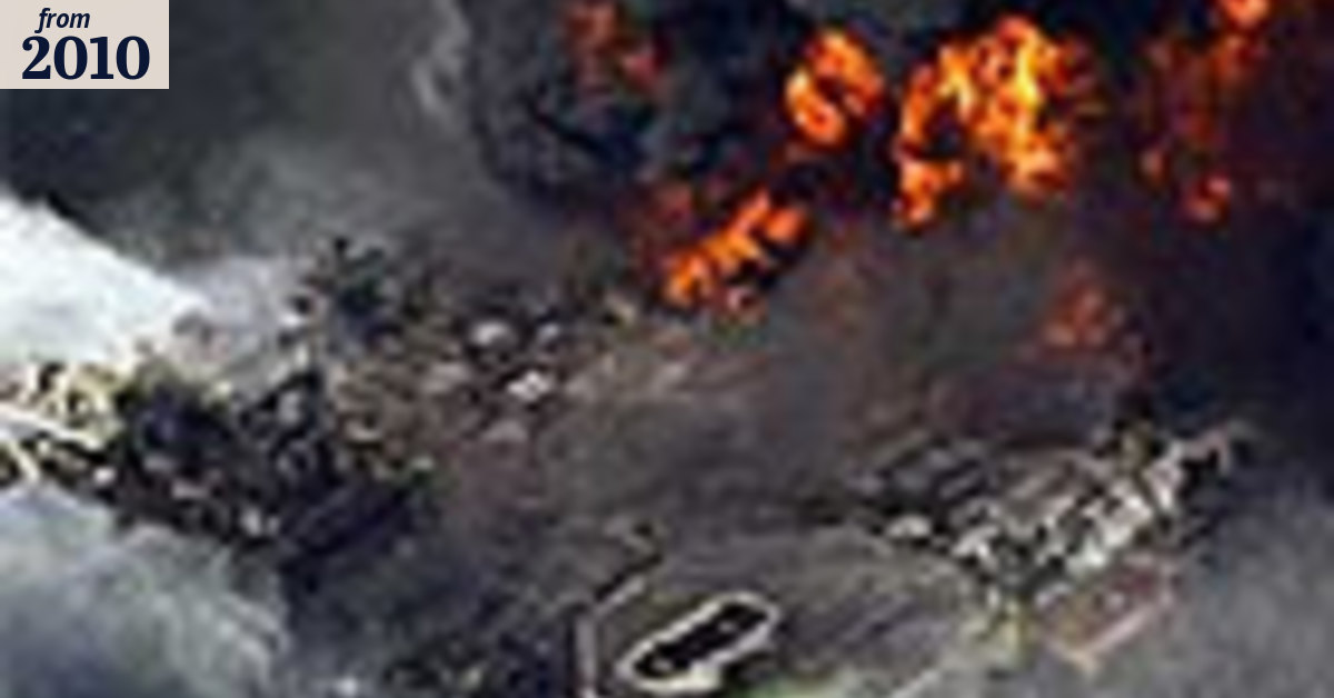 Workers face fire or 30m plunge to sea to escape rig blast