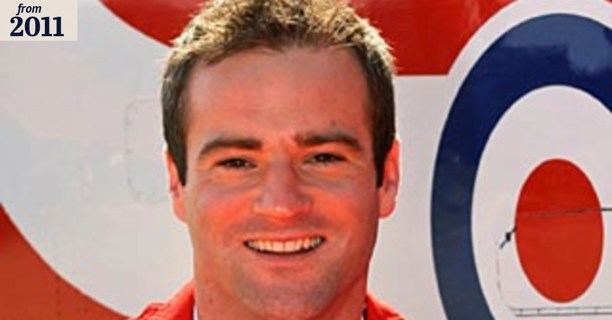 Pilot killed in stunt team crash at English air show