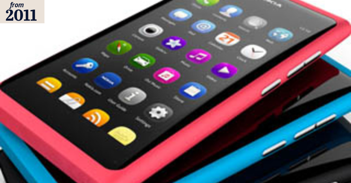 Review: Nokia's button-less N9 smartphone