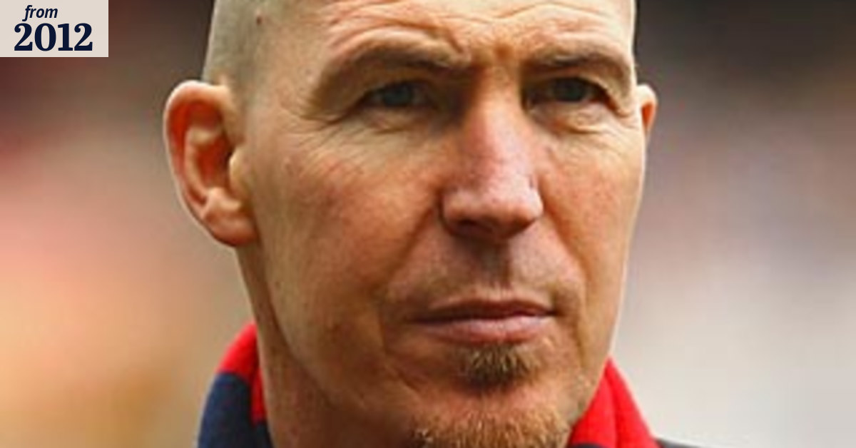 Stynes, the gentle giant, sent off in grand style