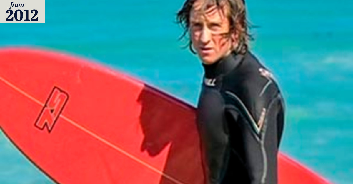 Surfers' farewell for shark-attack victim