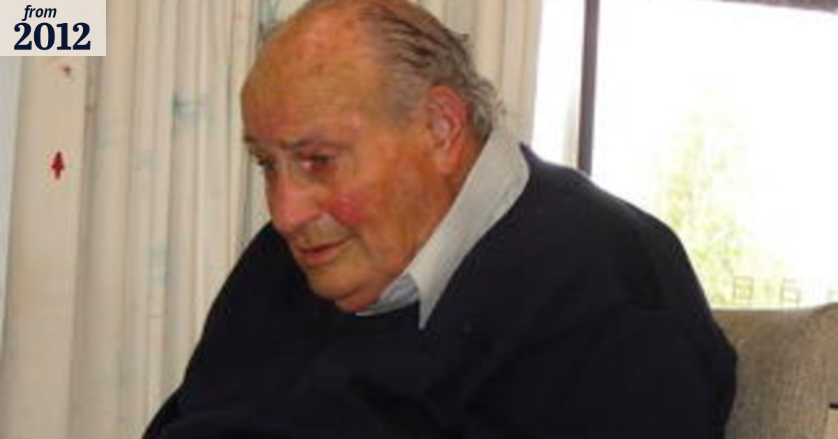 Dunera Boy touched by history