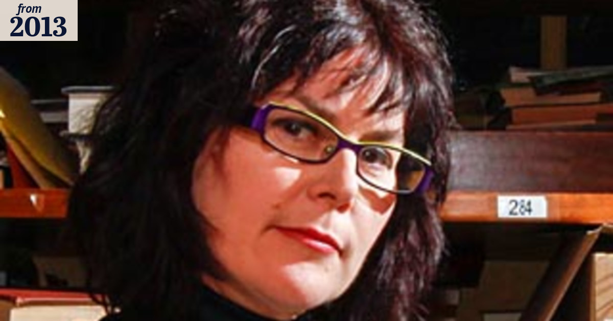 Playwright sees great drama in the letters that Lindy filed away