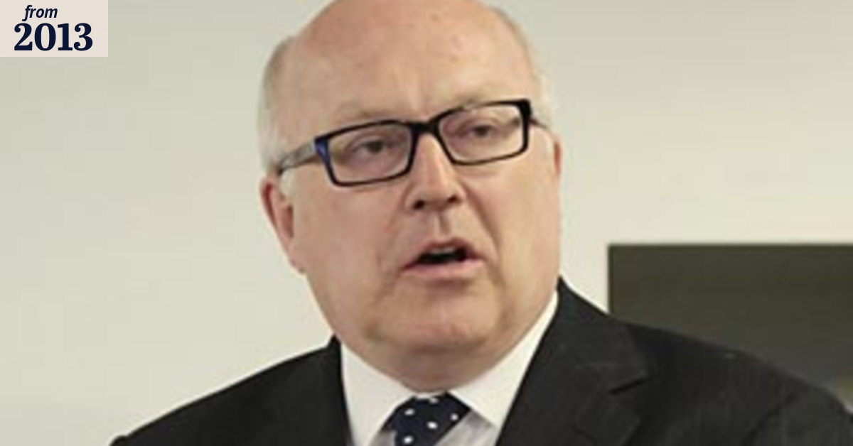 Abbott government strips environmental legal centres of federal funding