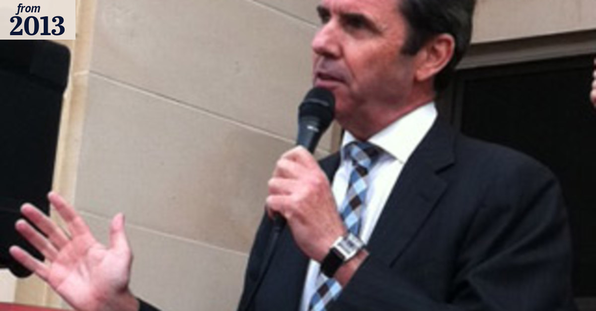 Peter Collier jeered as unions rally in Perth against education cuts