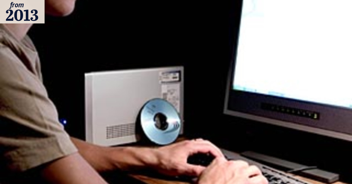 Spammer had hacking van, bunker, say police