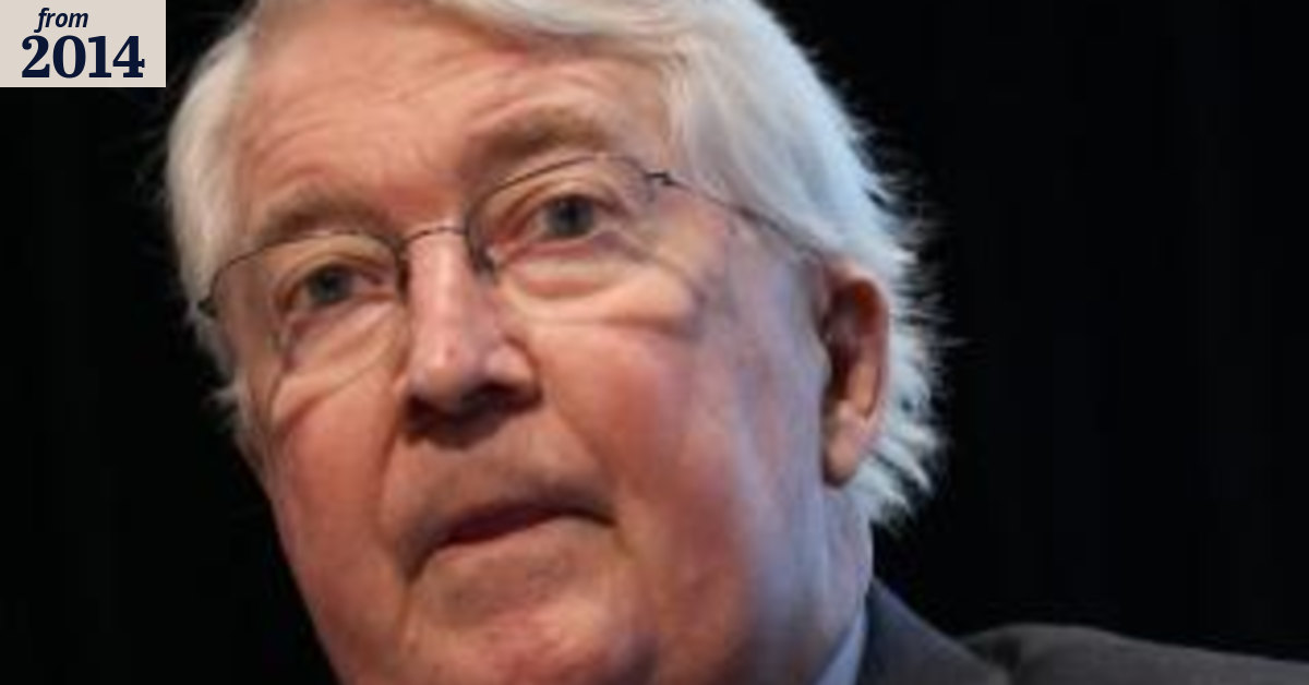 Dick Warburton says climate sceptic views did not influence report recommending slashing of renewable energy target