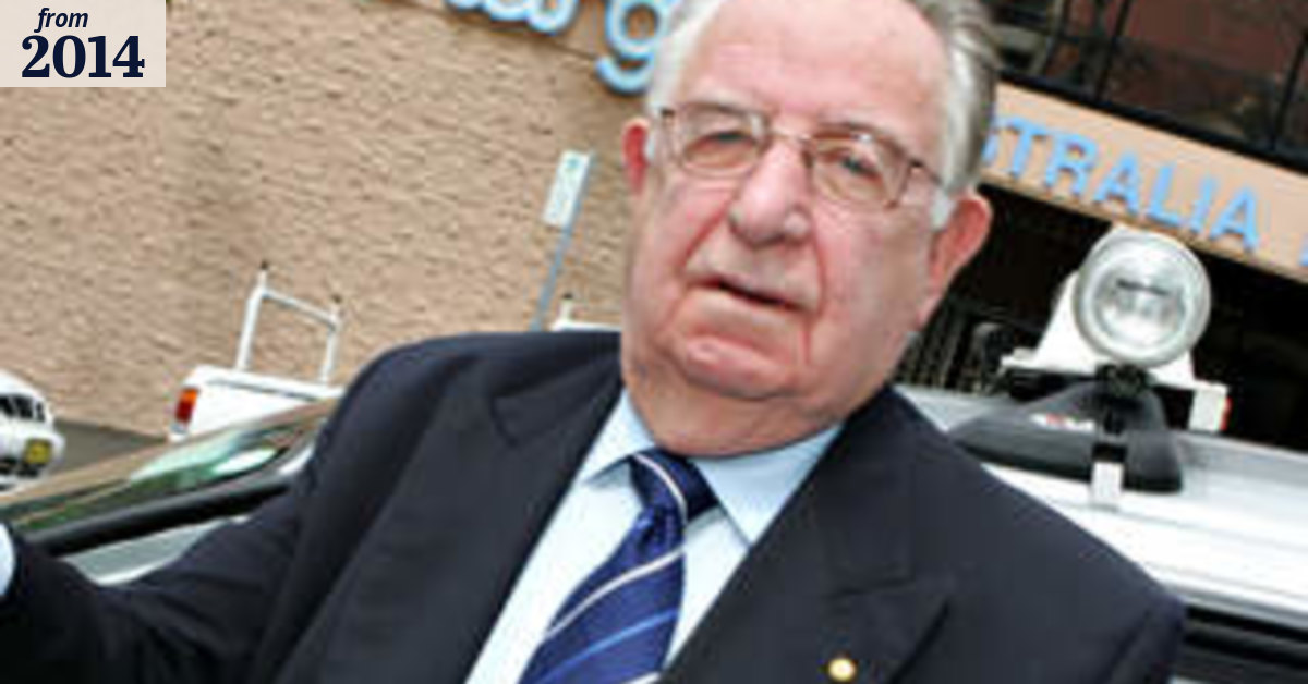 Founder Reg Kermode back at besieged Cabcharge