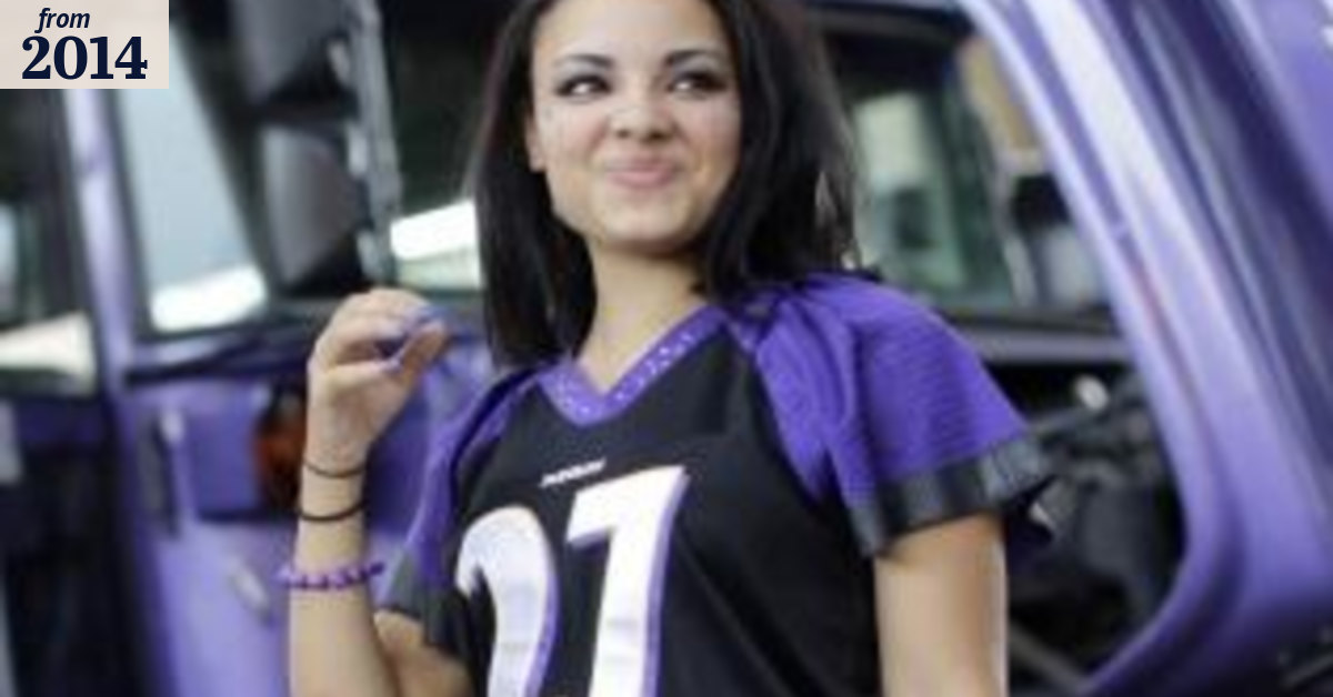 NFL fans support Ray Rice despite abuse