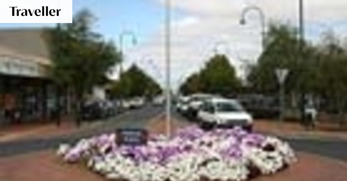 Pakenham, Victoria: Travel guide and things to do