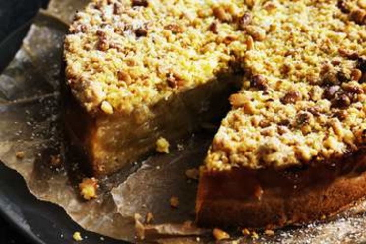 Apple and Orange Crumble Tart