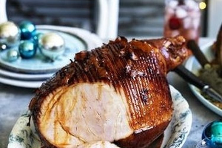 Winning glaze: Adam Liaw's orange-pomegranate ham.