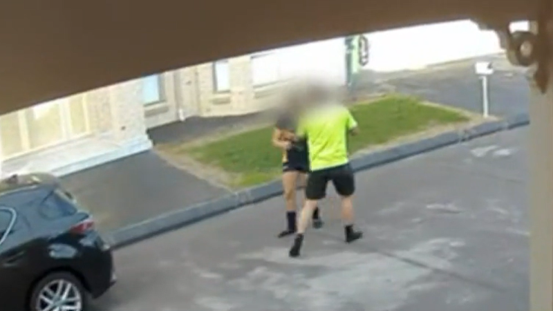 Father, daughter flee gunman at Sydney school pick-up