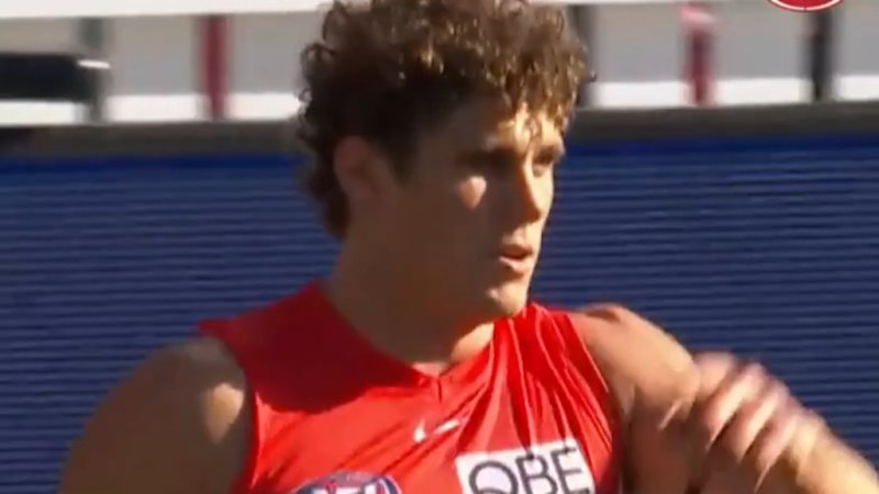 Curnow kicks six in dominant first half