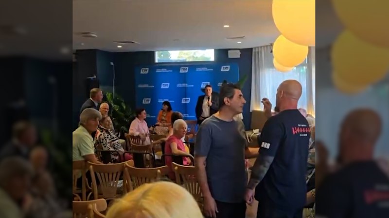 Liberal event gatecrashed by immigration protesters