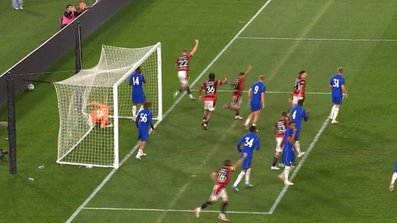 Wanderers stun Chelsea with early equaliser