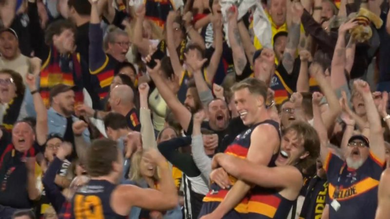 Crows steal win in Showdown classic
