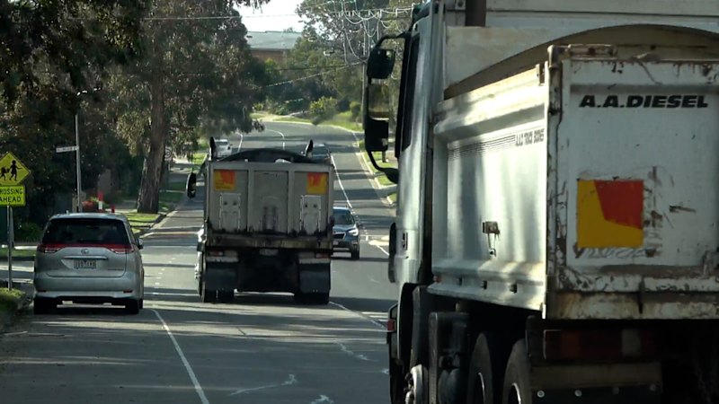 Surveillance Footage Shows Industrial Waste Dumping in Melbourne's North-East