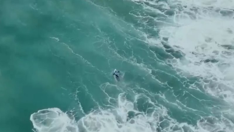 Gilmore returns to the waves at Bells Beach