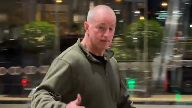 Daley calls on ex-NSW coach to speak with team
