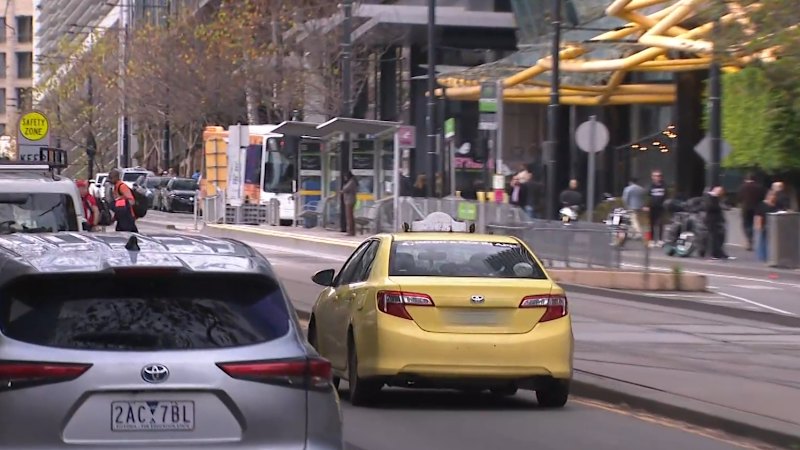 Victorian government expands crackdown on taxi and rideshare drivers
