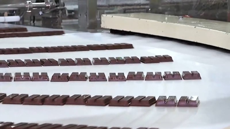 Thieves swipe 12 tonnes of KitKat bars in Italy