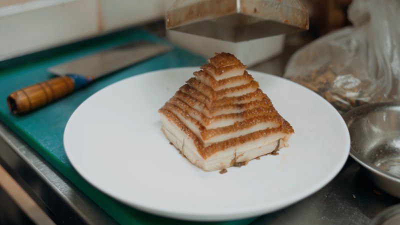 How Ocean Treasure Makes its Signature Pork Dish