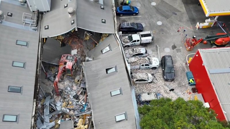 Two hurt after building collapse in Sydney