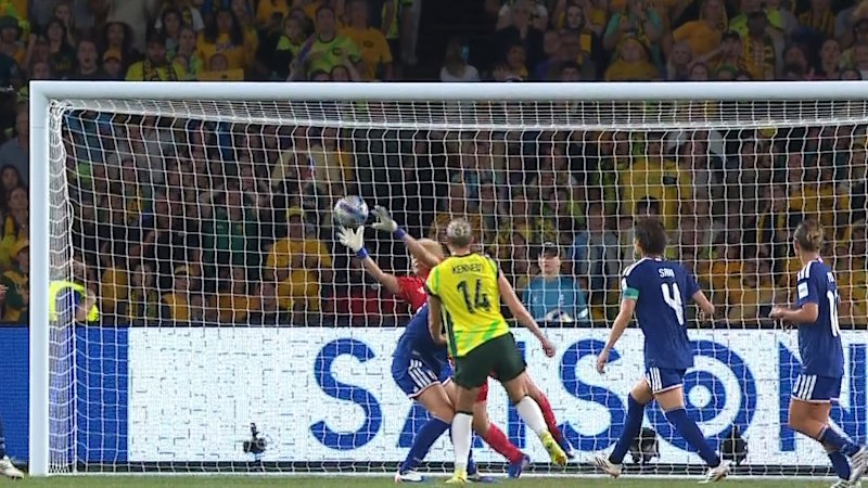 Japan 'keeper makes stunning save