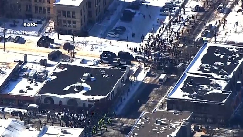 Man shot dead by federal officers in Minneapolis