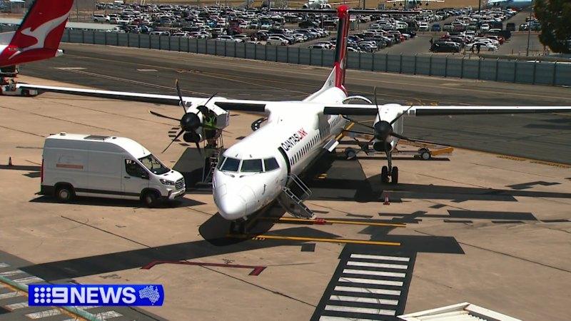 Plane turns back to Adelaide twice