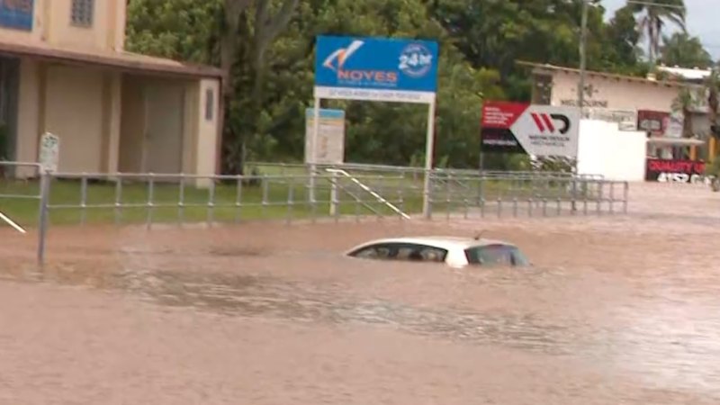 Bundaberg braces for major flooding