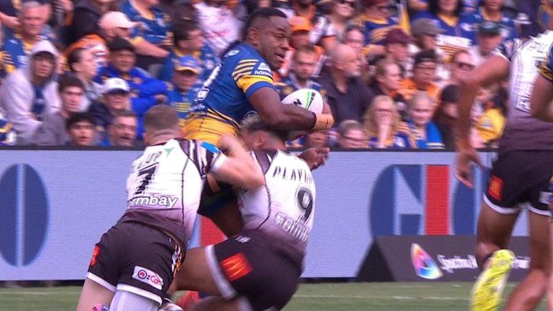 Koroisau on report for dangerous contact