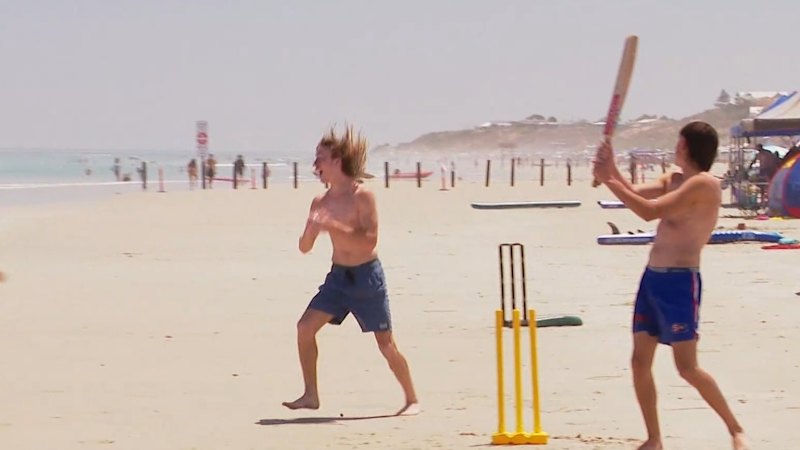 South Australia swelters through its hottest Australia Day on record