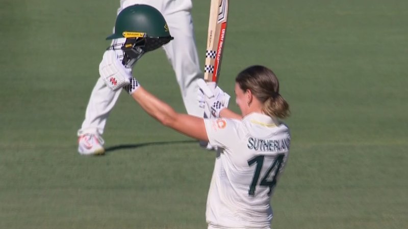 Top edge creates history for Sutherland