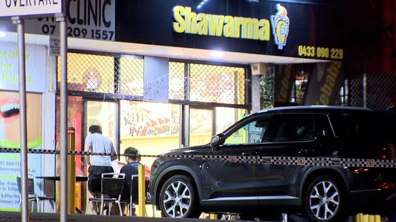 Police shoot allegedly armed man south of Brisbane