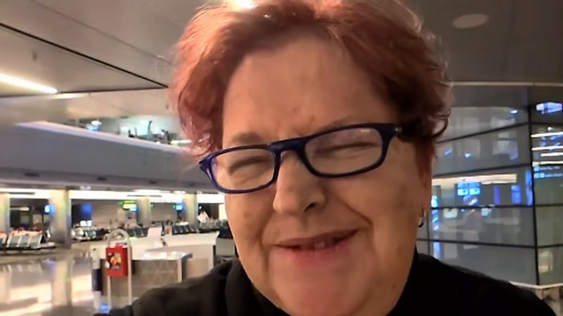 Australian travellers stranded as closed airspace results in flight cancellations