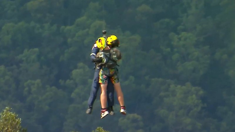 Six teens rescued from Mount Barney on Gold Coast